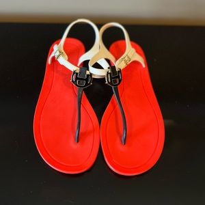 Hunter Sandals